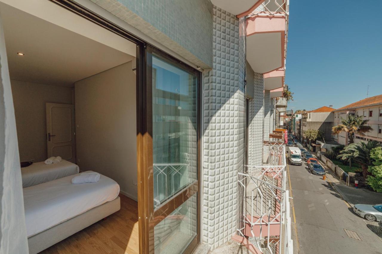 Downtown Design With Balcony By Vacationy * Oporto