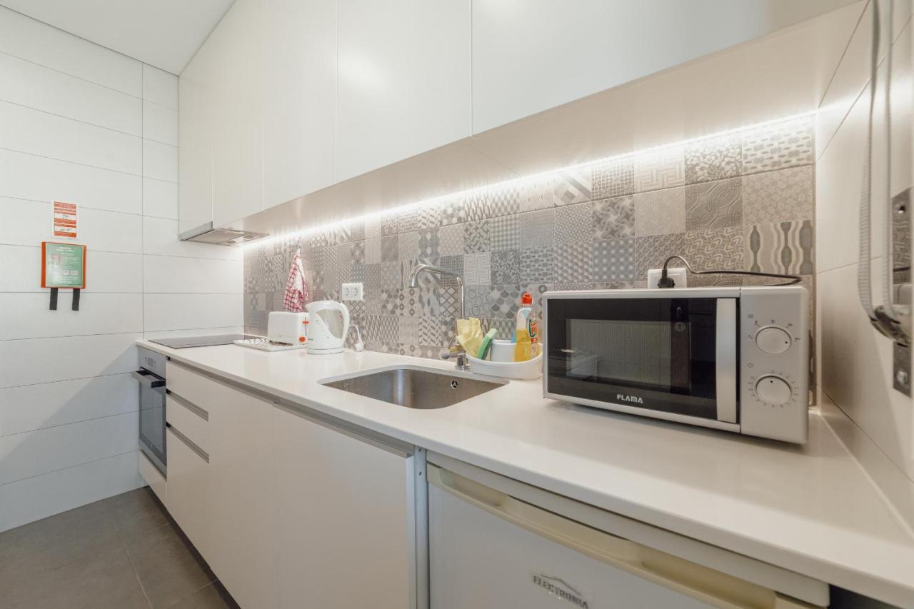 Apartamento Downtown Design With Balcony By Vacationy Oporto
