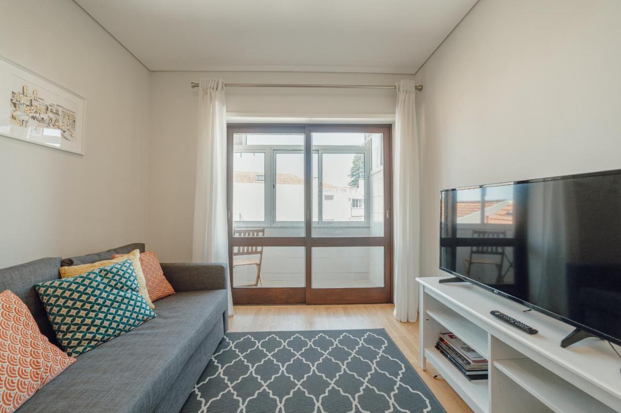 Downtown Design With Balcony By Vacationy Appartamento *